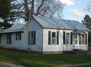 1554 Walnut Ave, Beason, IL 62512