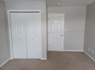211 Pecan Tree Ave #B, Lone Jack, MO 64070