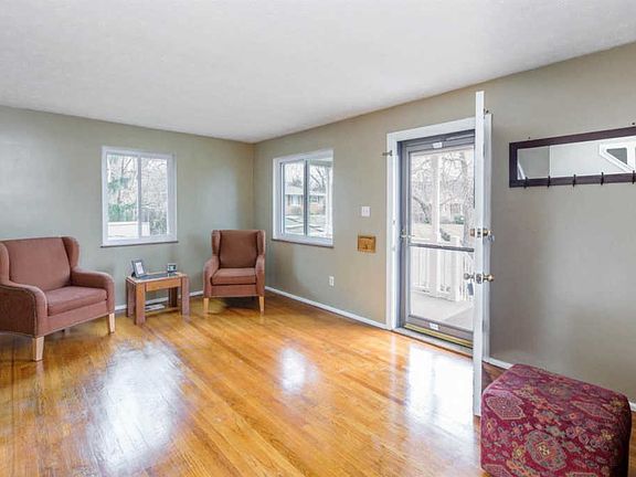 4th image of 7068 Natamac Cir