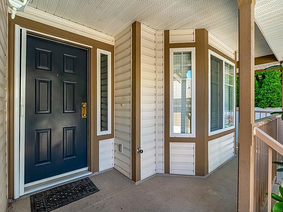 2nd image of 20222 96th Ave #5