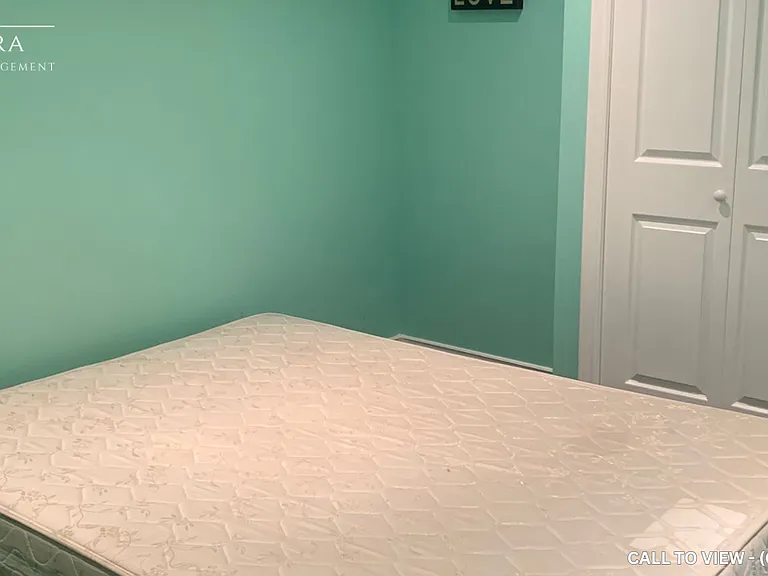 19 Grandwood Ave #2 — Photo 8