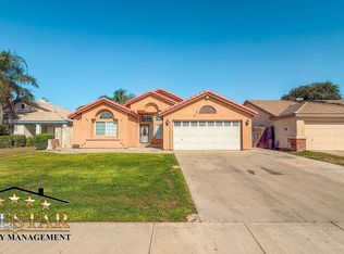 7322 Cupio St, Bakersfield, CA 93313