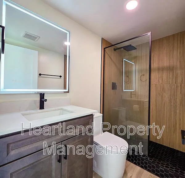 3344 Lockwood Dr — Photo 5