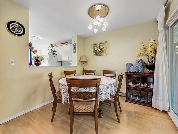 3rd image of 2736 Atlin Pl #22
