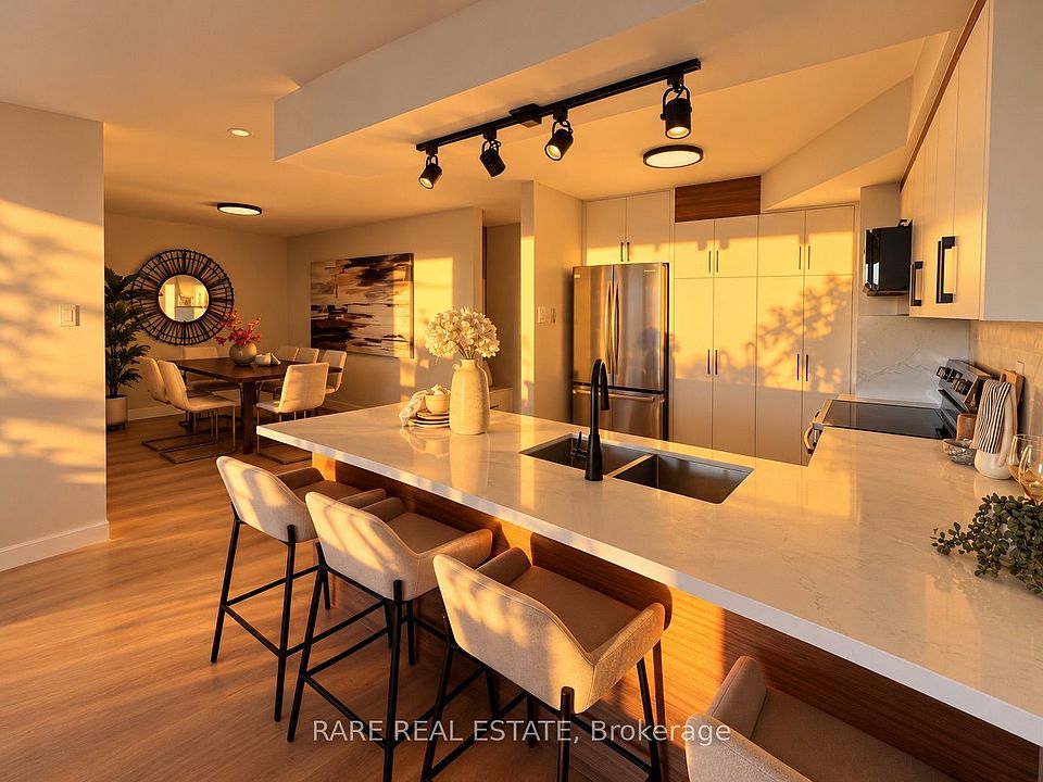 1st image of 7300 Yonge St #1012