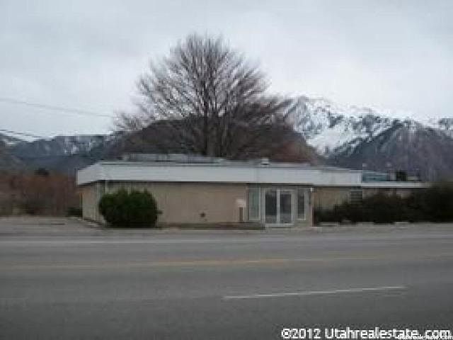 2nd image of 1418 Wall Ave