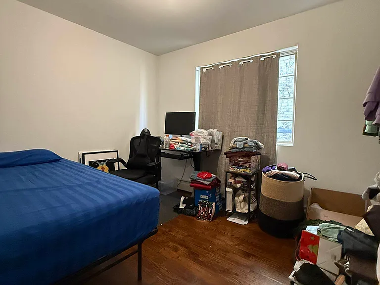 328 Irving Ave #A — Photo 5