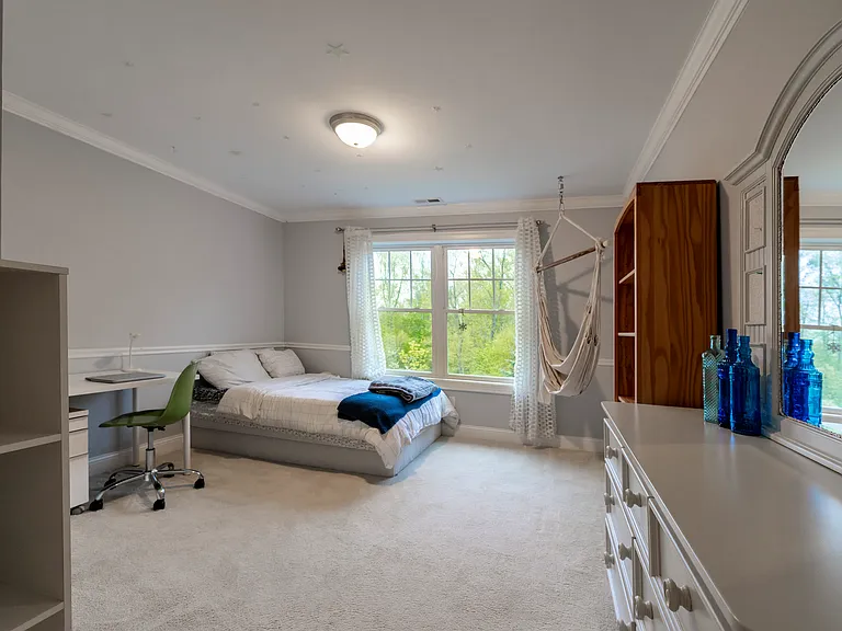 118 Lynn Dr — Photo 29