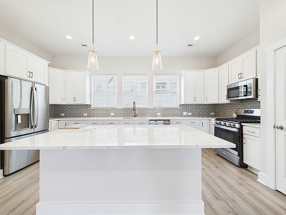 3rd image of 308 Ferebee Pl