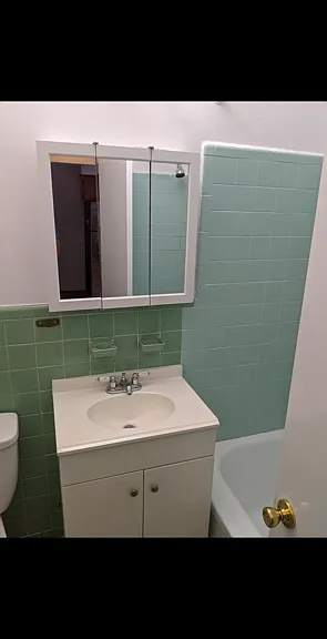 505 Merrick Rd #4 — Photo 3