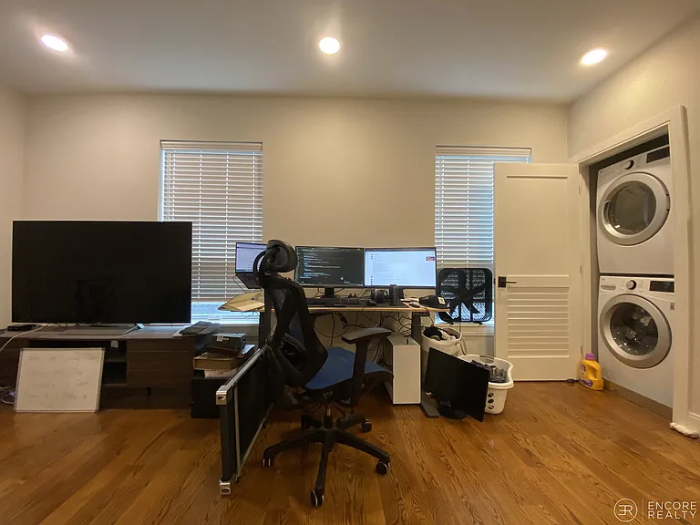 24 Everett St #3 — Photo 5