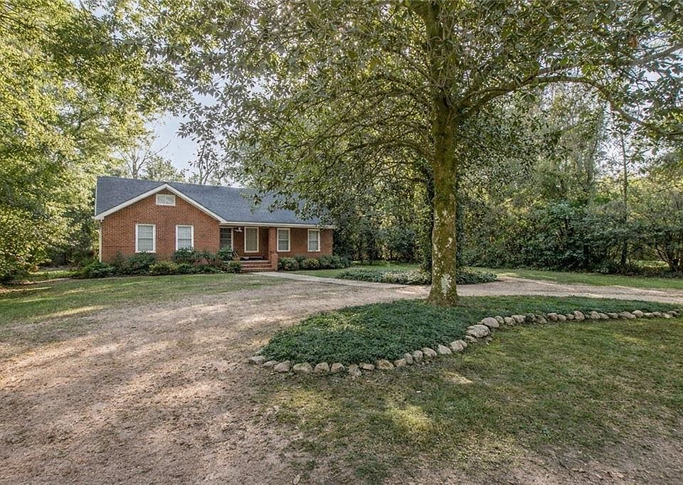 1st image of 1126 Founders Dr