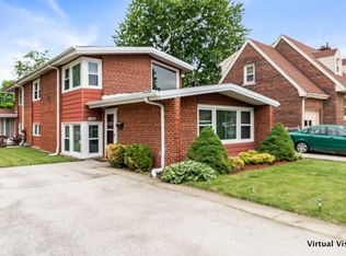 3044 S 24th Ave, Broadview, IL 60155