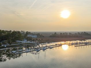 2 Rum Runners Alley, Savannah, GA 31411