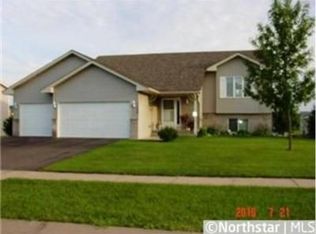 1105 Pond View Dr, Braham, MN 55006