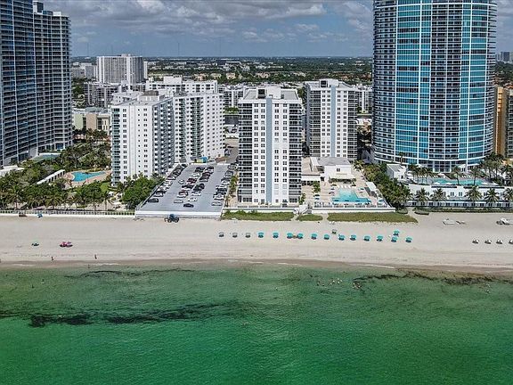 3rd image of 2751 S Ocean Drive #1804S