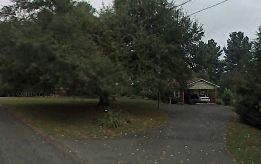 2nd image of 4567 Emily Dr