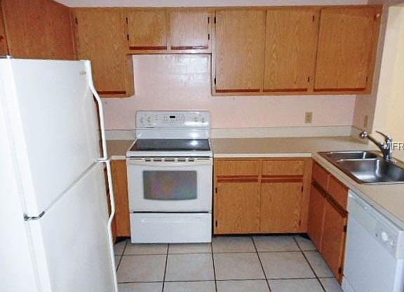 5th image of 4123 Palm Bay Cir APT C