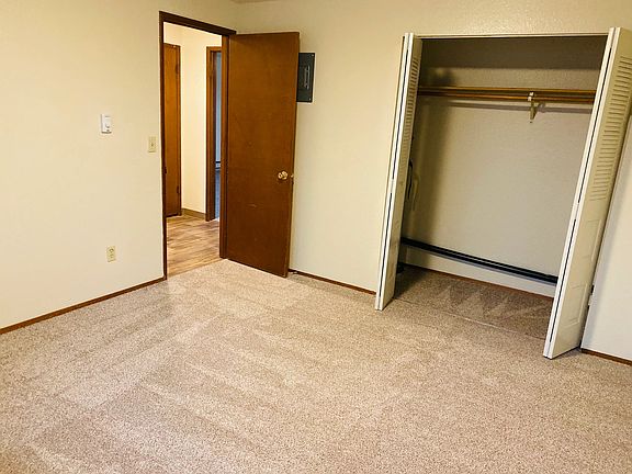 5th image of 1123 10th St #16483218