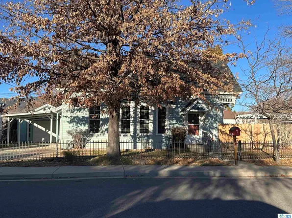 705 Mill St, Susanville, CA 96130