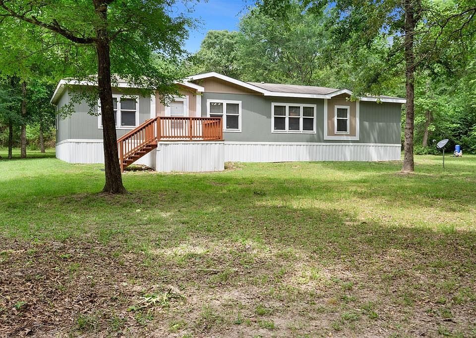 1st image of 22406 Magnolia Hills Dr