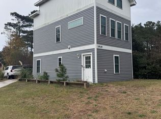 1419 Shay St, Kill Devil Hills, NC 27948