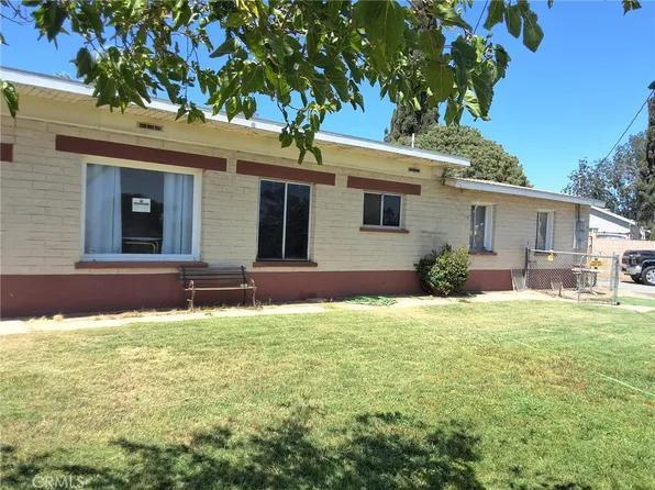 3685 Scenic Dr, Riverside, CA 92509