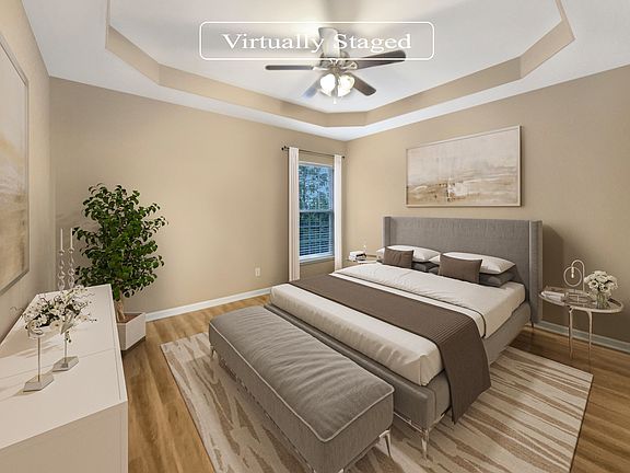4th image of 426 Artesa Dr