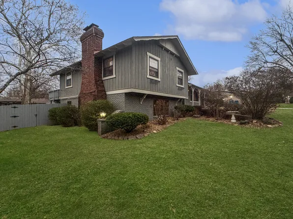 2118 S Catalina Avenue, Springfield, MO 65804