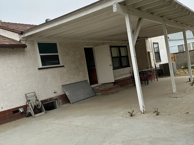 8474 Hatillo Ave — Photo 14