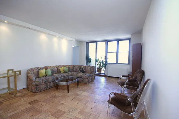 Sold by RB Homes | media 14