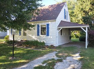 1407 Harper Dr, Erie, PA 16505
