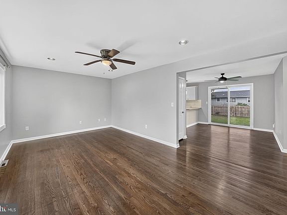 3rd image of 161 River Drive Ave