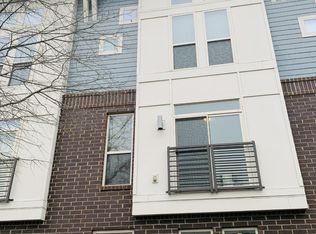 3621 Artists Way, Charlotte, NC 28205