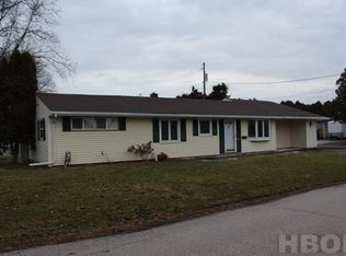 512 Parkview Dr, Upper Sandusky, OH 43351