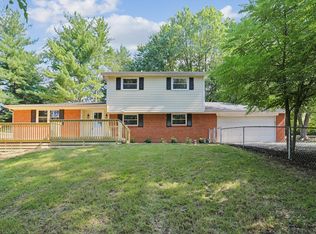 7236 E Spring Lake Rd, Mooresville, IN 46158