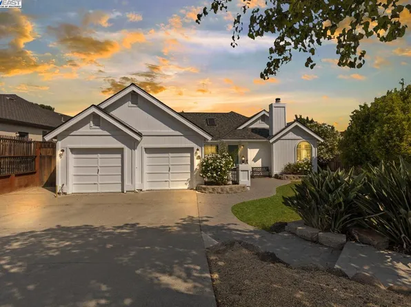 154 Lang St, San Juan Bautista, CA 95045