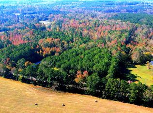 807 Gary Rd, Hodges, SC 29653