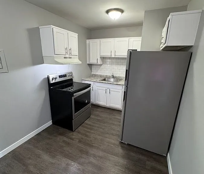 5680 Pardee Rd #5 — Photo 2