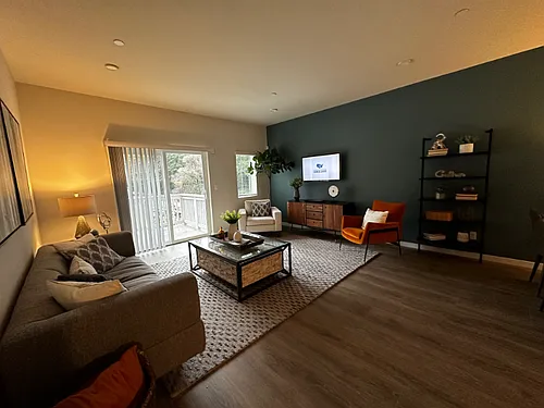 23413 Edmonds Way Photo 1