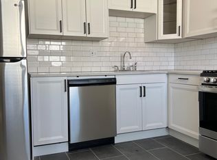 124 Oak St #4, River Rouge, MI 48218