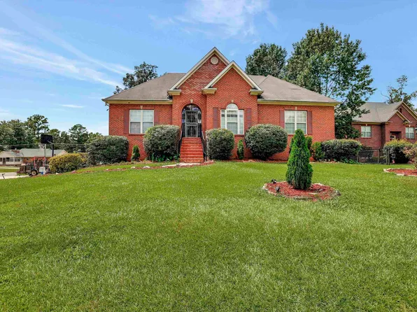 1206 13th St, Pleasant Grove, AL 35127