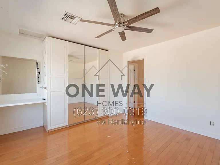 1325 W Lobo Ave — Photo 46