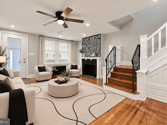 2nd image of 708 S 60th St