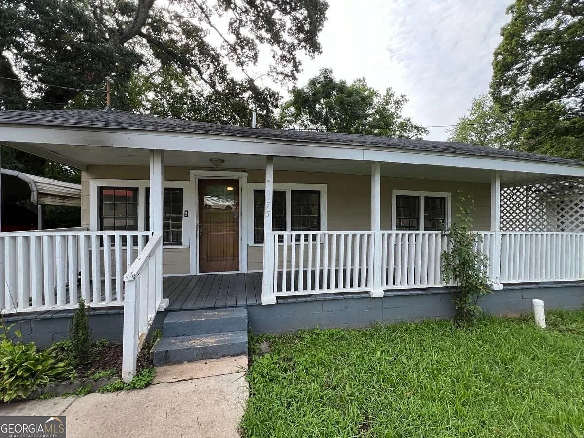 2 bed, 2.0 bath, 1203 sqft, $1,599 — Photo 2