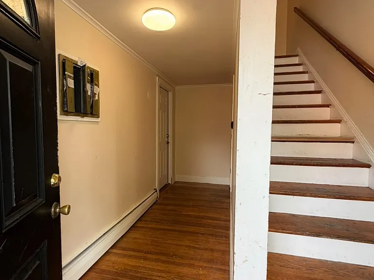 9 Central St #1 — Photo 15
