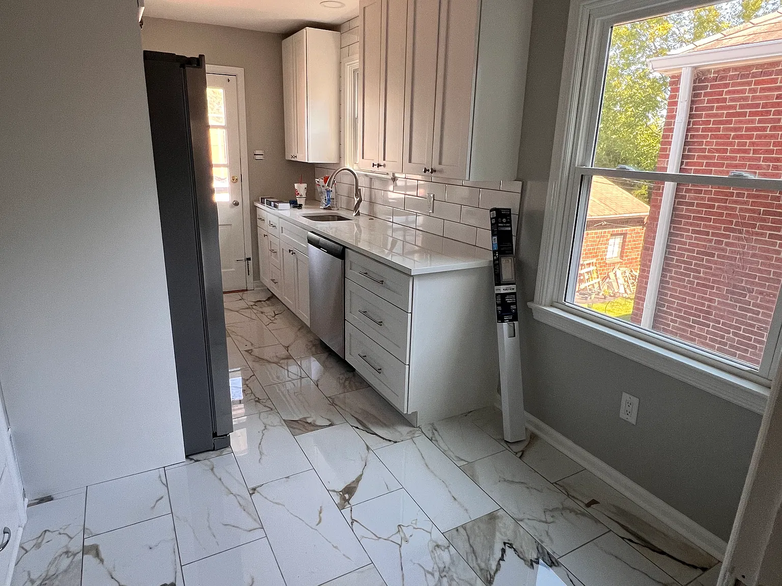 2 bed, 1000 sqft, $1,700 — Photo 4