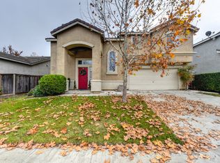 9535 Diamond Point Ln, Elk Grove, CA 95758