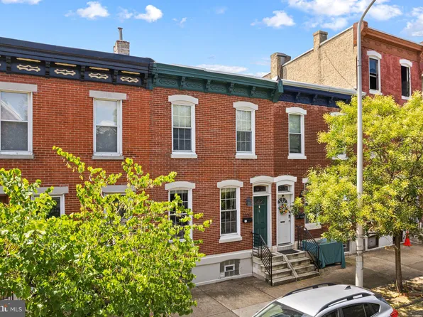 2332 Christian St, Philadelphia, PA 19146