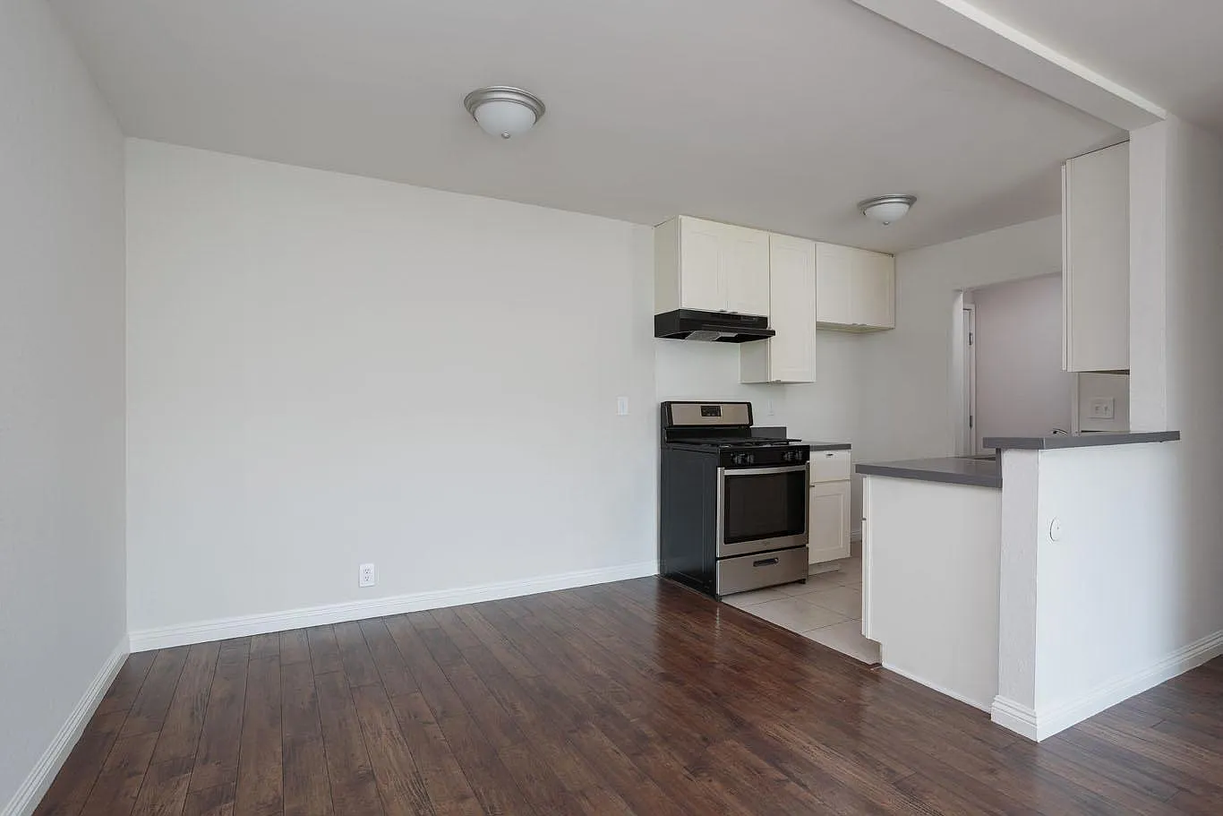 1 bed, $1,825 — Photo 4